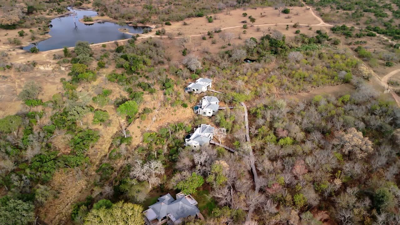 IDUBE Game Lodge video thumbnail